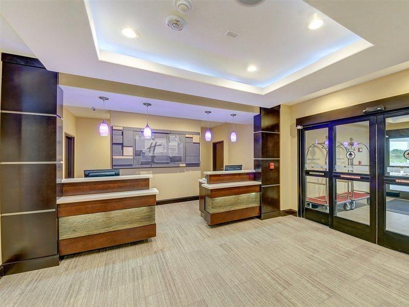 Holiday Inn Express Carrizo Springs Exterior foto
